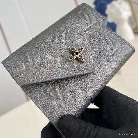 Bags LV 2411YA0220 0818